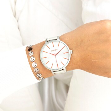 OOZOO Analog Watch in White