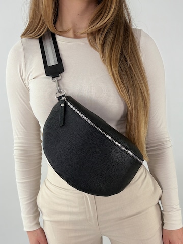 Sacs banane 'CHIARA large' lePelou en noir