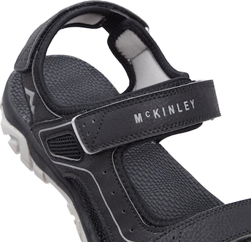 MCKINLEY Sandale in Schwarz