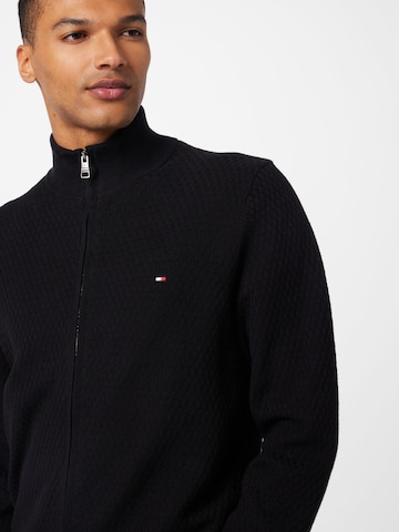 TOMMY HILFIGER Strickjacke in Schwarz