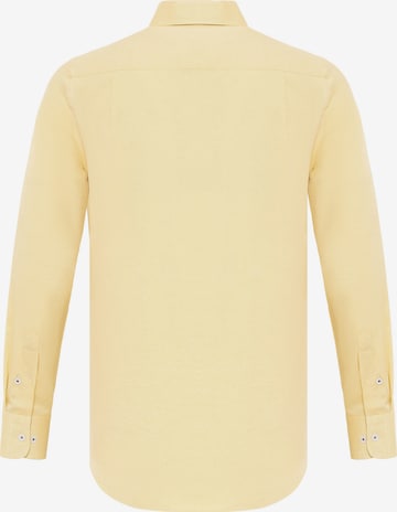 DENIM CULTURE - Regular Fit Camisa 'MYLES' em amarelo