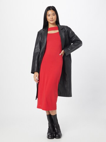 Robe NU-IN en rouge