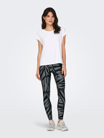 ONLY PLAY - Camiseta funcional 'AUBREE' en blanco