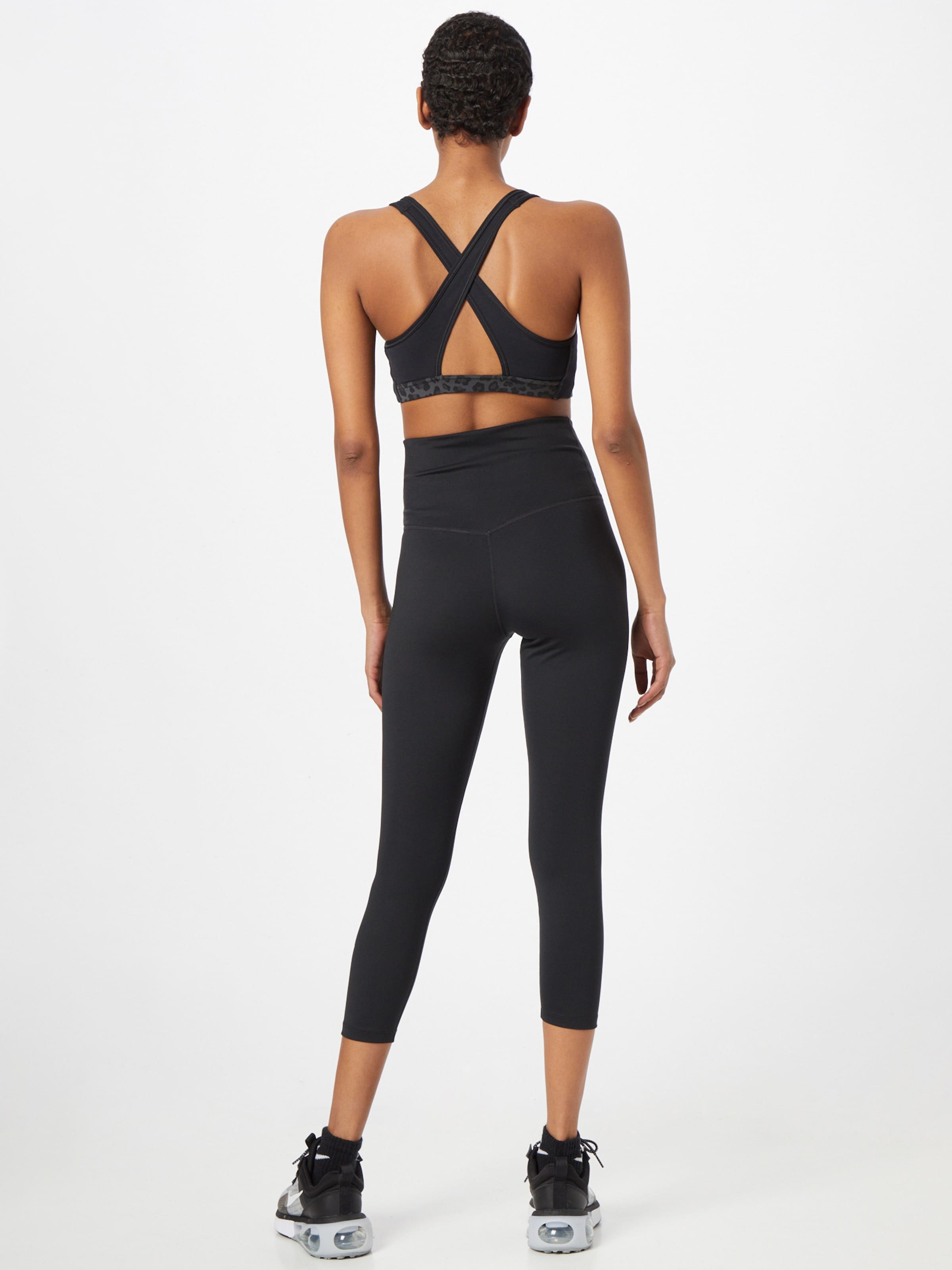 NIKE abbigliamento sportivo online su ABOUT YOU