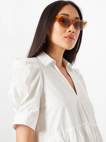 La petite étoile Shirt Dress in White