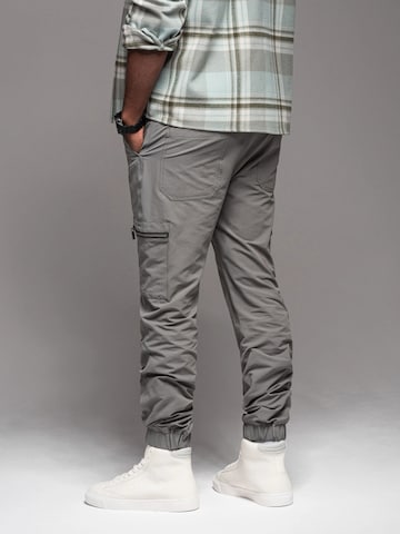 Ombre Regular Sports trousers 'OM-PAJO-0200' in Grey