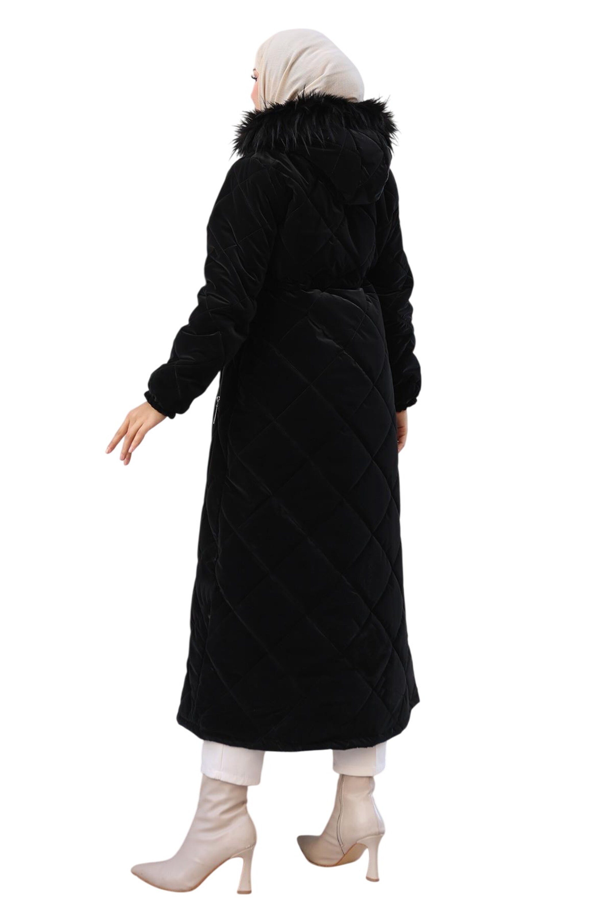 MODAMIHRAM Winter coat in Black