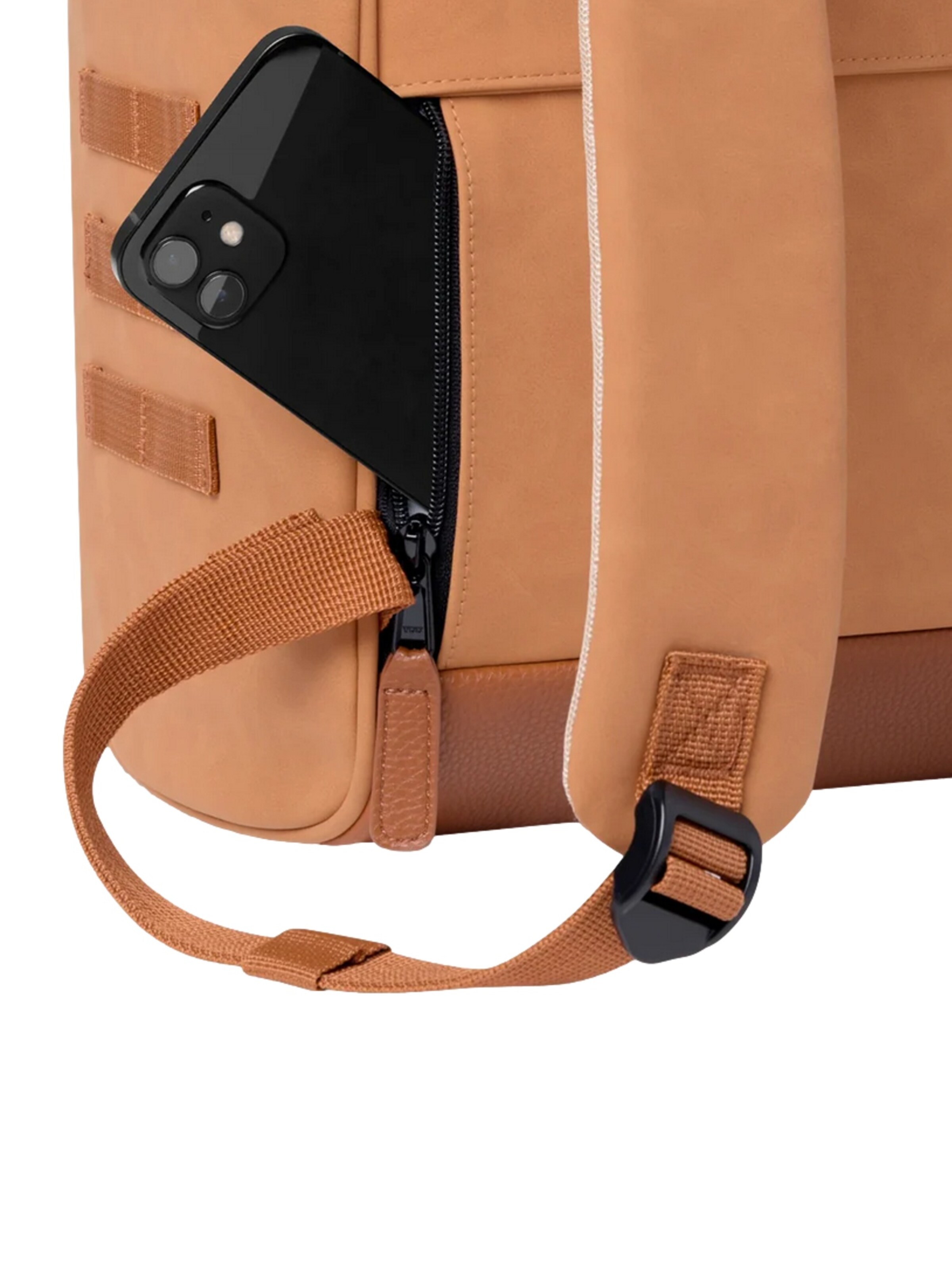 Cabaia Backpack 'Adventurer Moscow M' in Beige