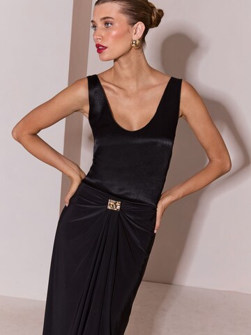 Gonna di Lipsy in nero