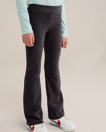 WE Fashion Flared Leggings in Grau