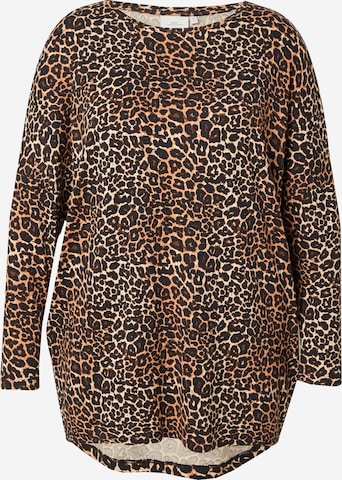 ONLY Carmakoma - Camiseta 'CARCARMA' en negro: frente