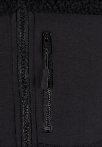Urban Classics Between-season jacket in Black