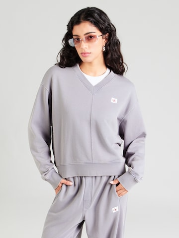 Calvin Klein Jeans Regular Trui in Grijs: voorkant