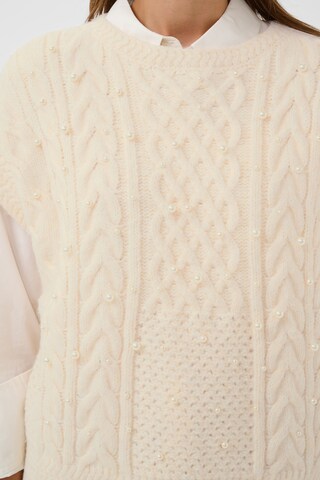 SAINT TROPEZ Vest in Beige