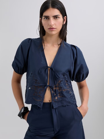 Scalpers Blúz 'Scsatenemb' - kék: elől