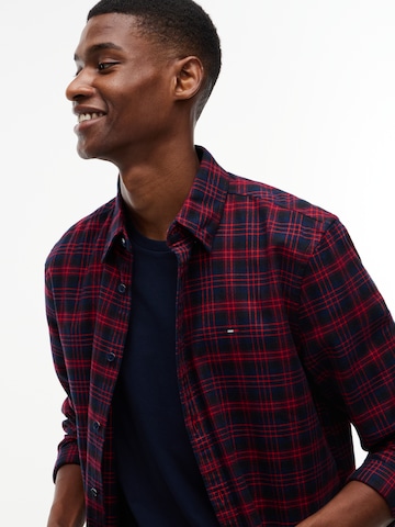 Tommy Jeans Regular fit Srajca | rdeča barva