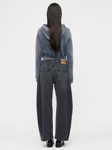 Barrel Jean Moschino Jeans en gris
