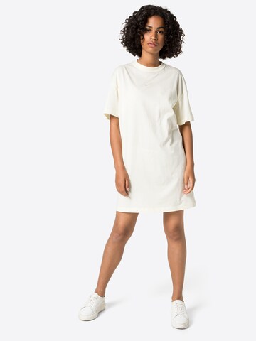 Rochie de la Nike Sportswear pe bej