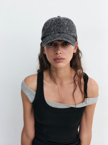 Casquette Pull&Bear en gris