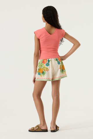 GARCIA Loosefit Shorts in Beige