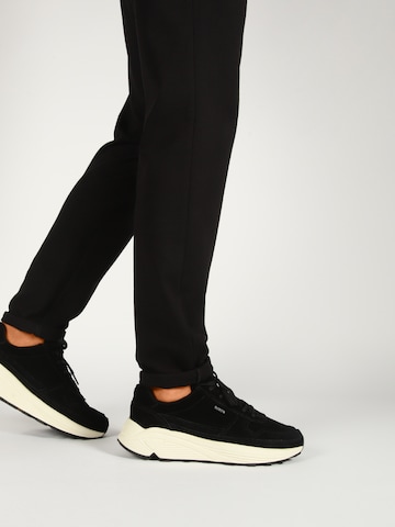 BLACKSTONE - Sapatilhas baixas 'V-Kilian EG595' em preto