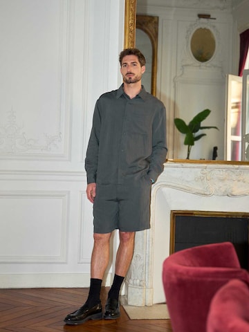 TRAPP Regular Trousers in Grey