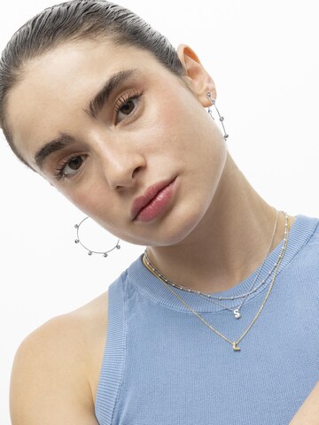 Orecchini 'Good Luck' di Luxenter in lilla