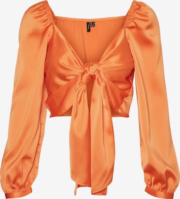 Vero Moda Collab Top 'KAE' in Oranje