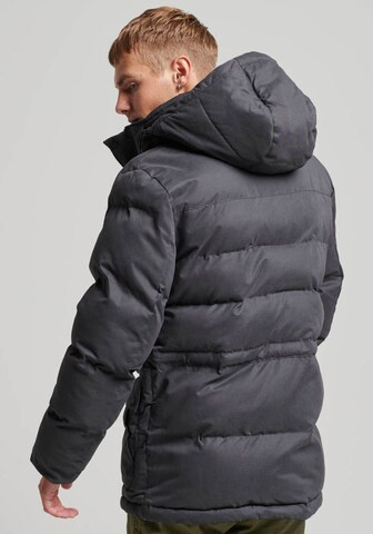 Superdry Jacke in Grau