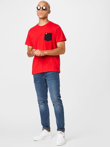 T-Shirt Tommy Jeans en rouge