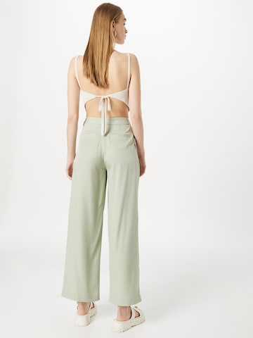 WEEKDAY Loose fit Pleat-Front Pants 'Brady' in Green