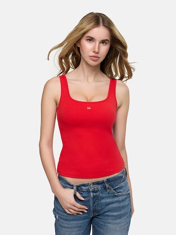 cfab Top 'Cotton Tank with Built-In Wireless Bra' in Red: front