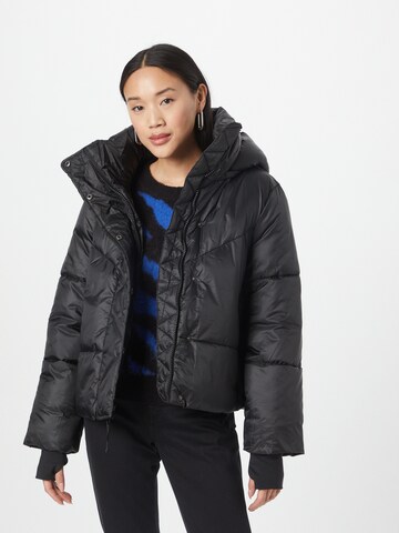 GAP Between-season jacket in Black: front