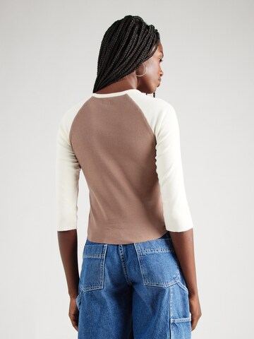 BDG Urban Outfitters Póló - barna