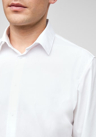 s.Oliver BLACK LABEL Slim Fit Hemd in Weiß