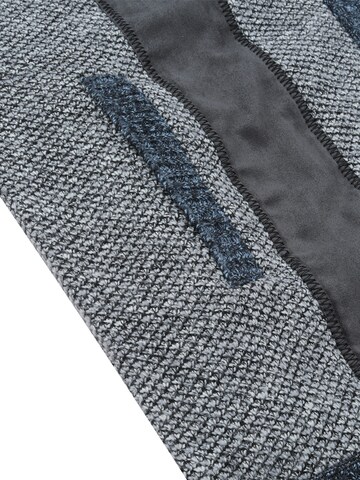 Youthup Knit Cardigan in Grey
