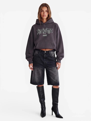 SUITS INDUSTRIES™ Sweatshirt 'Spike Hoodie Anthrazit'‌‌‌ in Grau