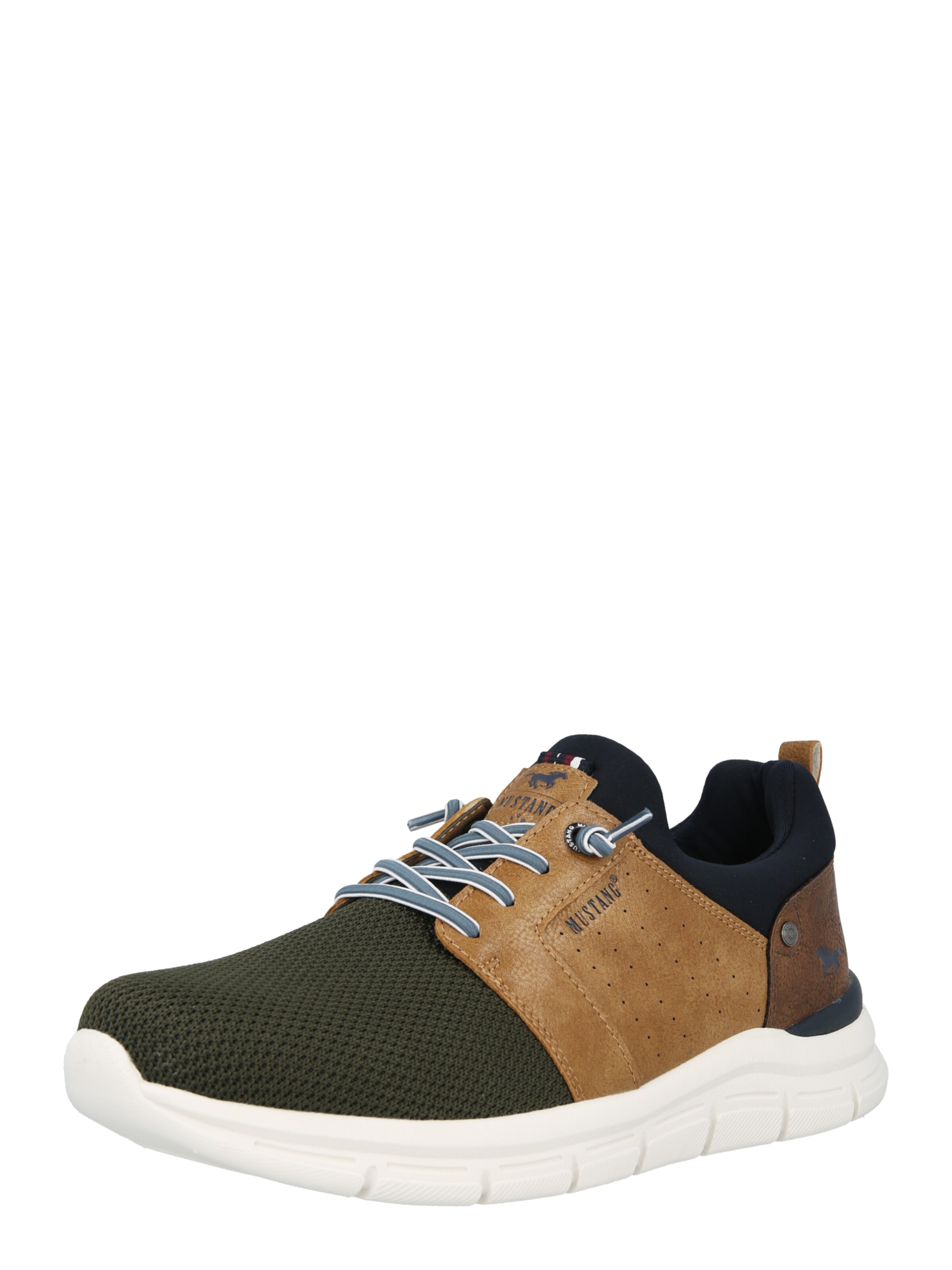 MUSTANG Низкие кроссовки в Зеленый: спереди