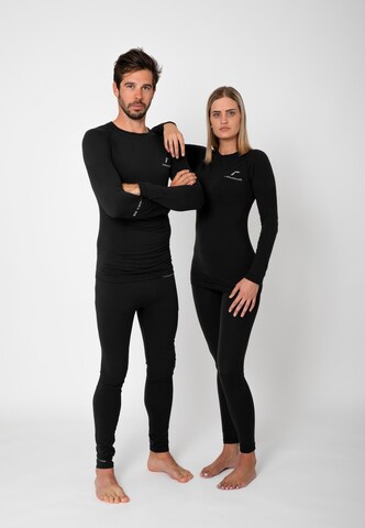 REUSCH Sports Suit in Black: front