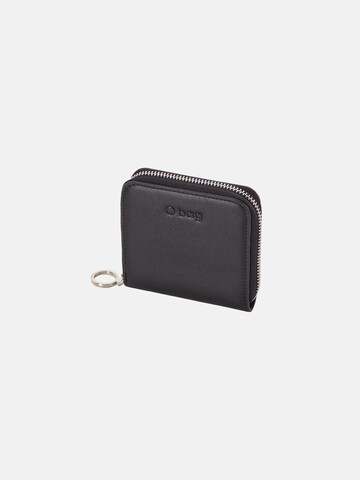 O bag Wallet in Black