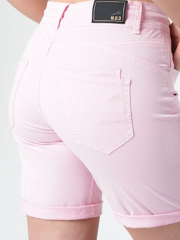 M.O.D MIRACLE OF DENIM - regular Pantalón en rosa