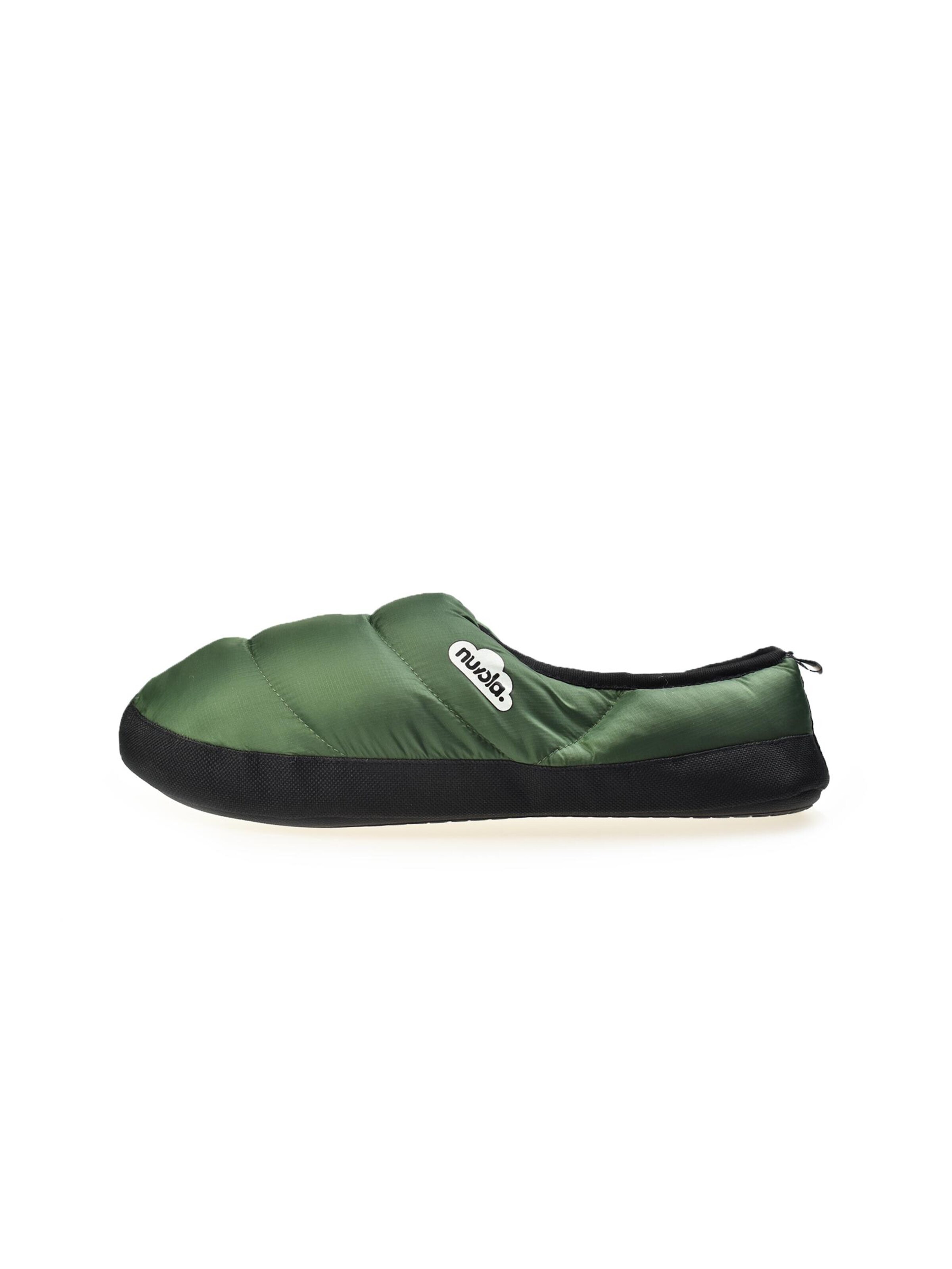 Nuvola. Slipper 'Classic' in Green: front