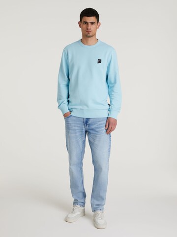 CHASIN' Sweatshirt 'Toby' in Blau