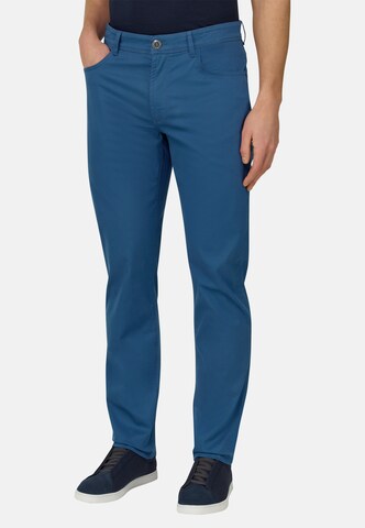 Boggi Milano Slim fit Chino trousers in Blue: front