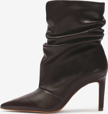 Kazar Bootie in Brown: front