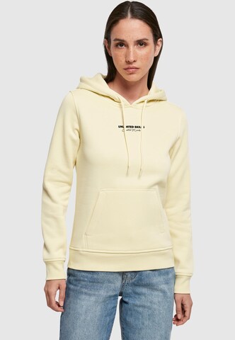 Merchcode Sweatshirt 'Unlimited Skills' i gul: forside