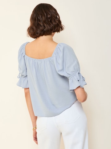 Friends Like These - Blusa en azul