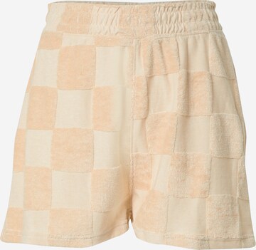 Nasty Gal Regular Shorts in Beige: predná strana