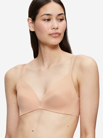 TRIUMPH T-shirt Bra 'Body Make-Up Soft Touch' in Beige: front