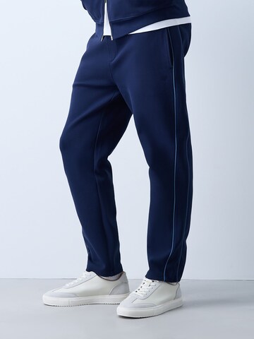Coupe slim Pantalon Next en bleu : devant